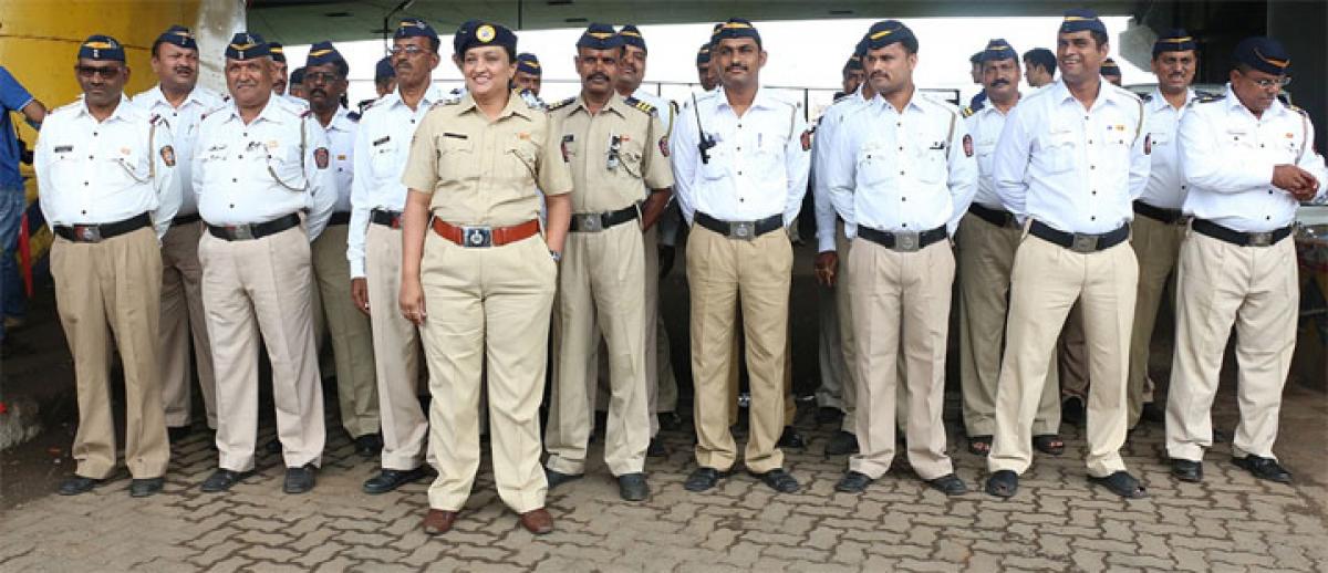 Mumbai Traffic Police Launches Social Media Campaign on Road Safety